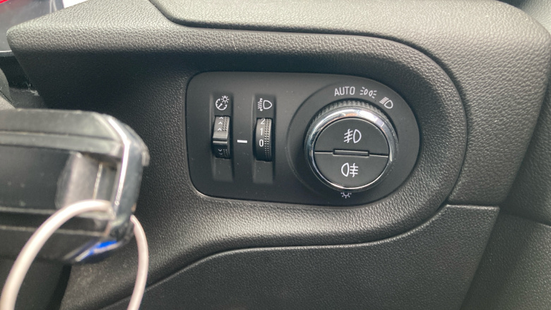 Vauxhall Grandland X 1.2 Turbo SE 5dr Petrol Hatchback